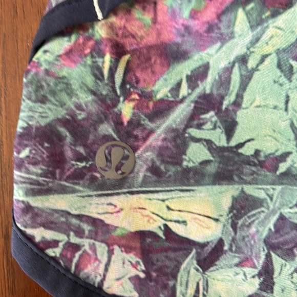 Lululemon speed shorts 2 - Picture 7 of 7